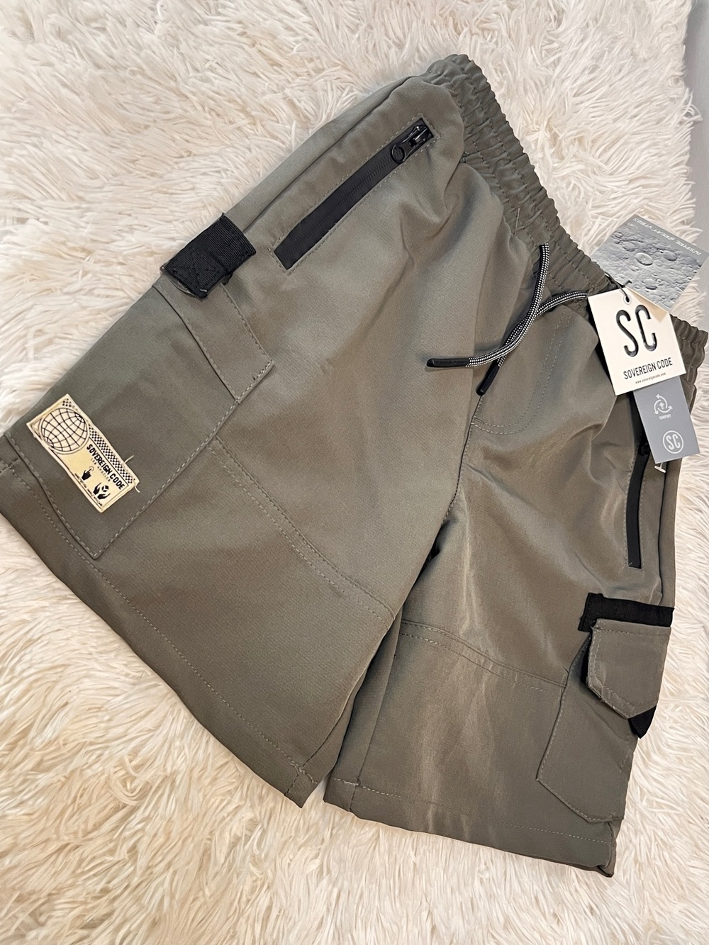 Boys size 10/12 Gray Utility Cargo Shorts
